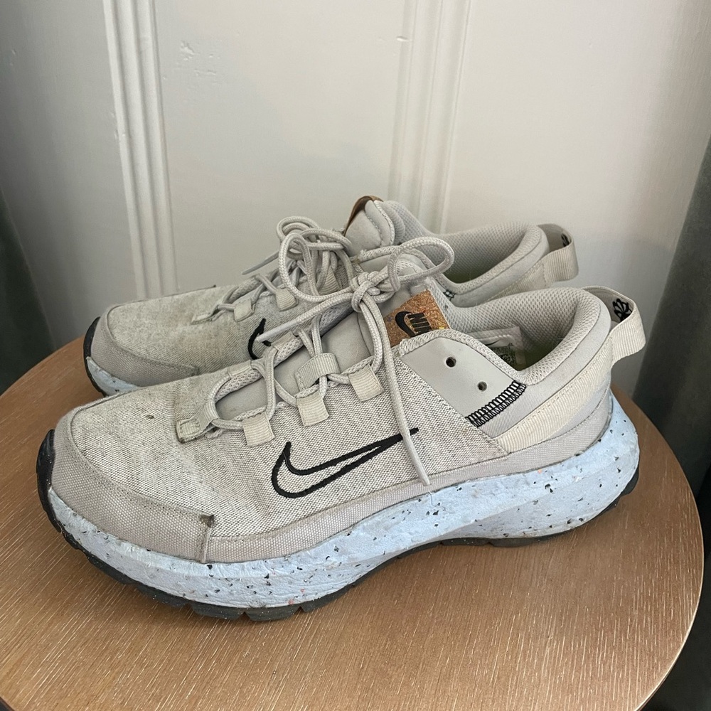 Nike Shoes Size 6.5 Women’s/Femme